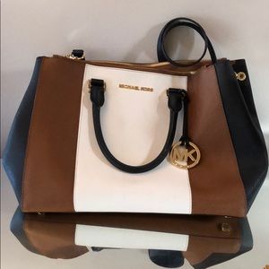 Michael Kors bag
